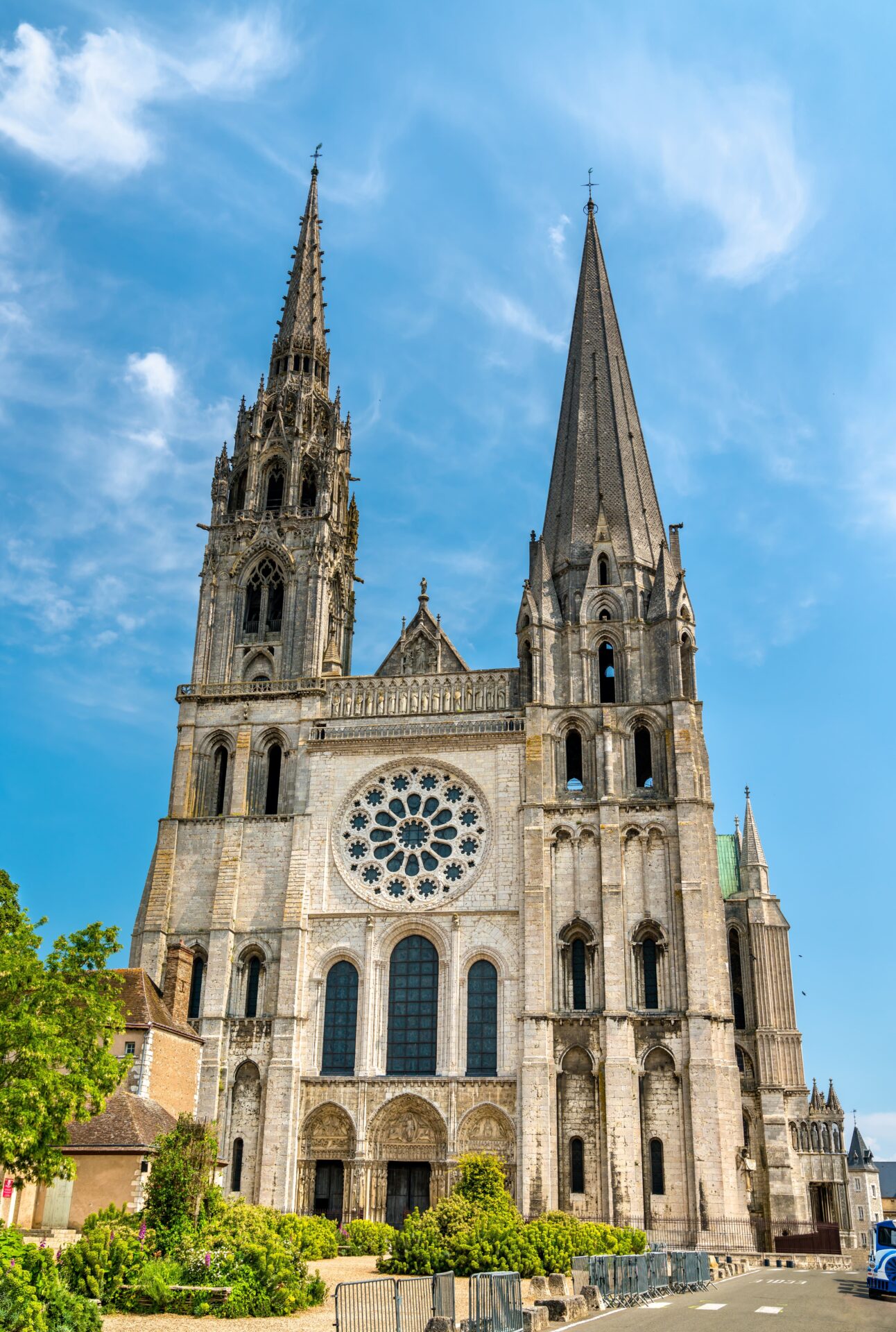 Book a private guide in Chartres