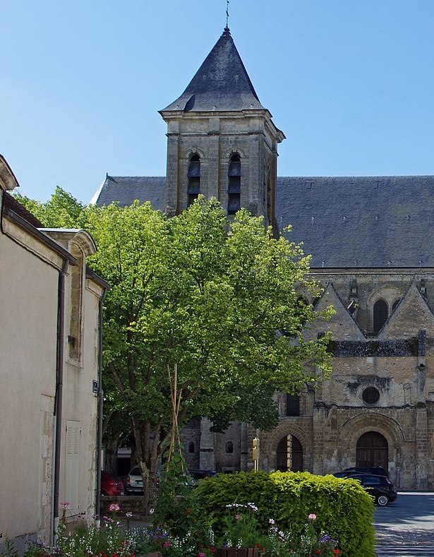Book a guide in Chateaudun