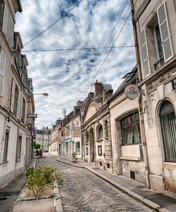 Book a private guide in Soissons