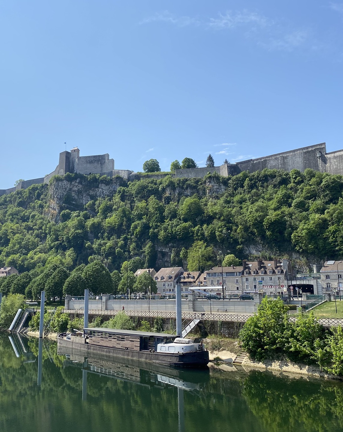 Book a guide in Besançon