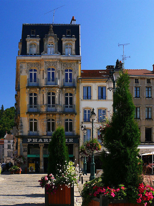 Book a guide in Epinal