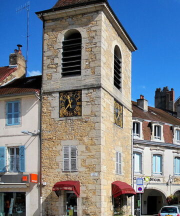 Book a guide in Lons le Saunier