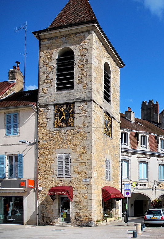 Book a guide in Lons le Saunier