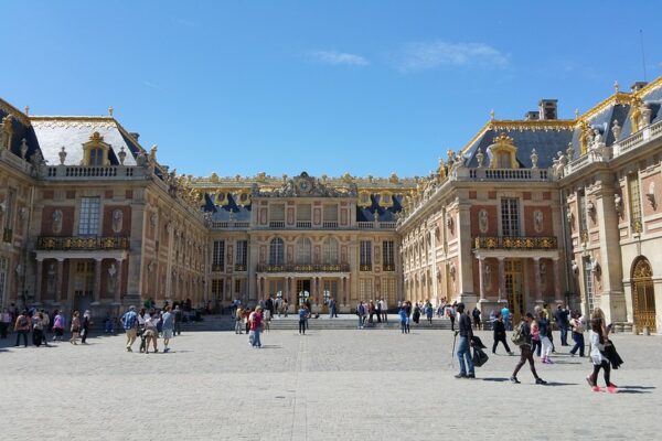 Visit Versailles